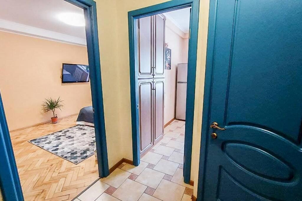 Cozy Flat Διαμέρισμα Κίεβο Εξωτερικό φωτογραφία